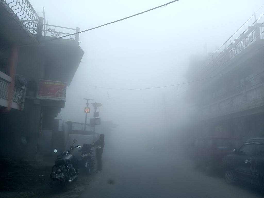 Mist-filled Rishi road